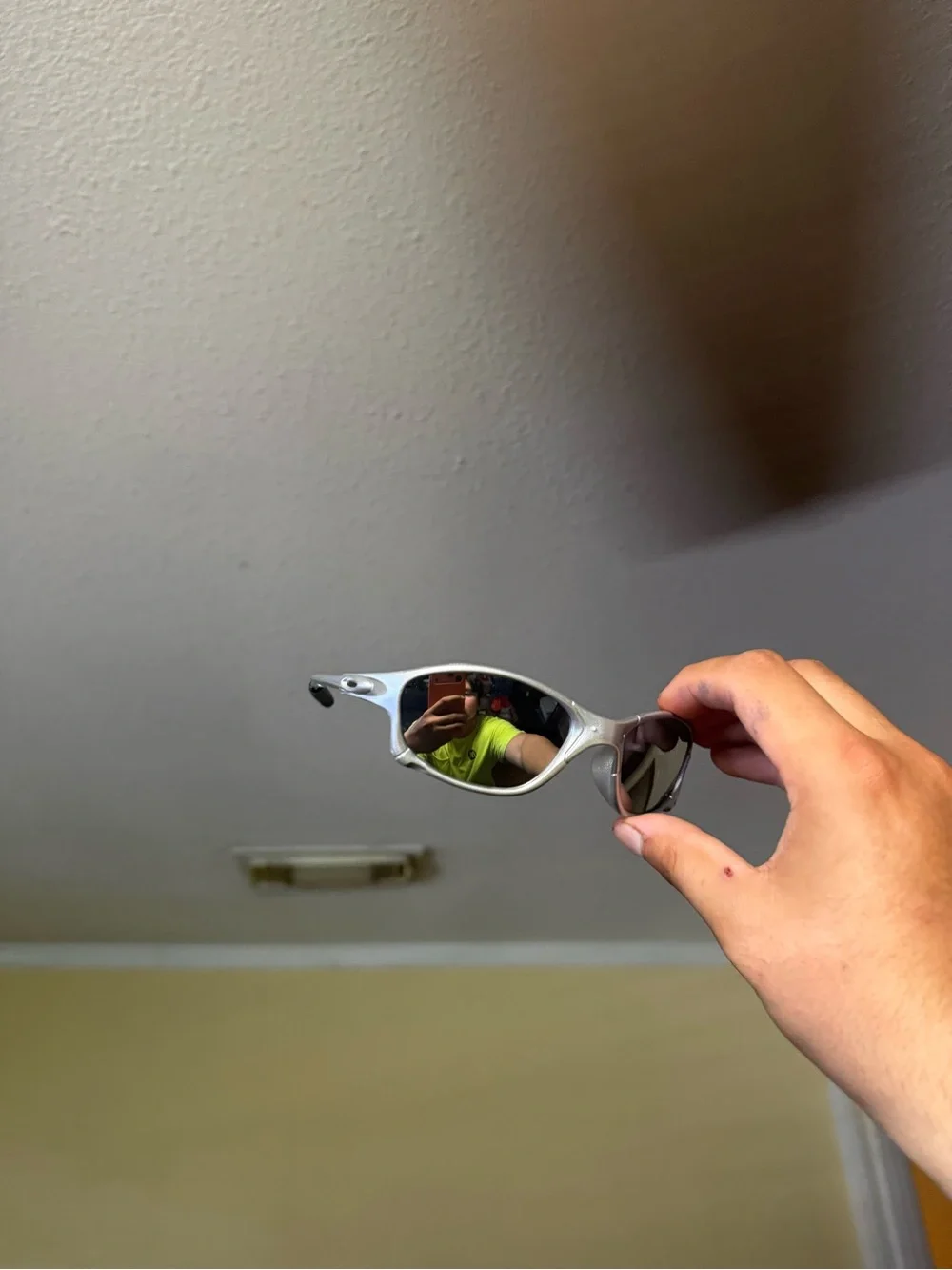Silver Polarized Sports Sunglasses - Silver Oakley